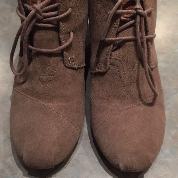 Toms Desert style suede ankle boots - Picture 10 of 14